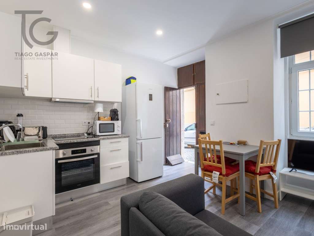 T1 Renovado junto ao Miradouro do Adamastor - Lisboa-0