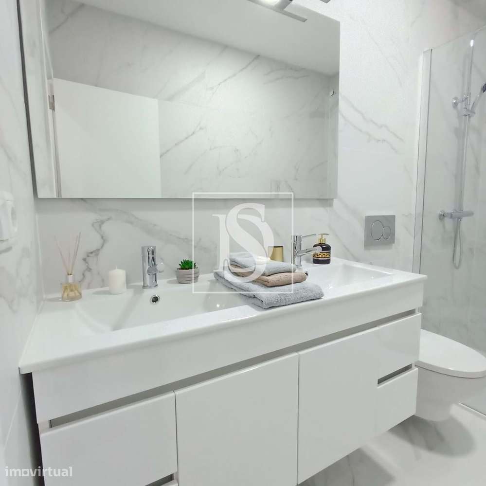 Excelente T3 renovado em Benfica-11