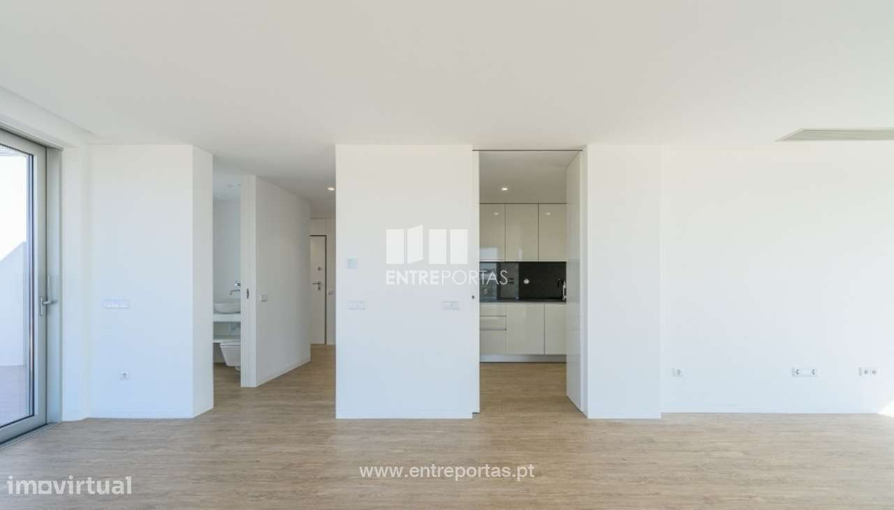 Venda de Penthouse T3, com vistas mar, Caxinas, Vila do Conde - Grande imagem: 5/23
