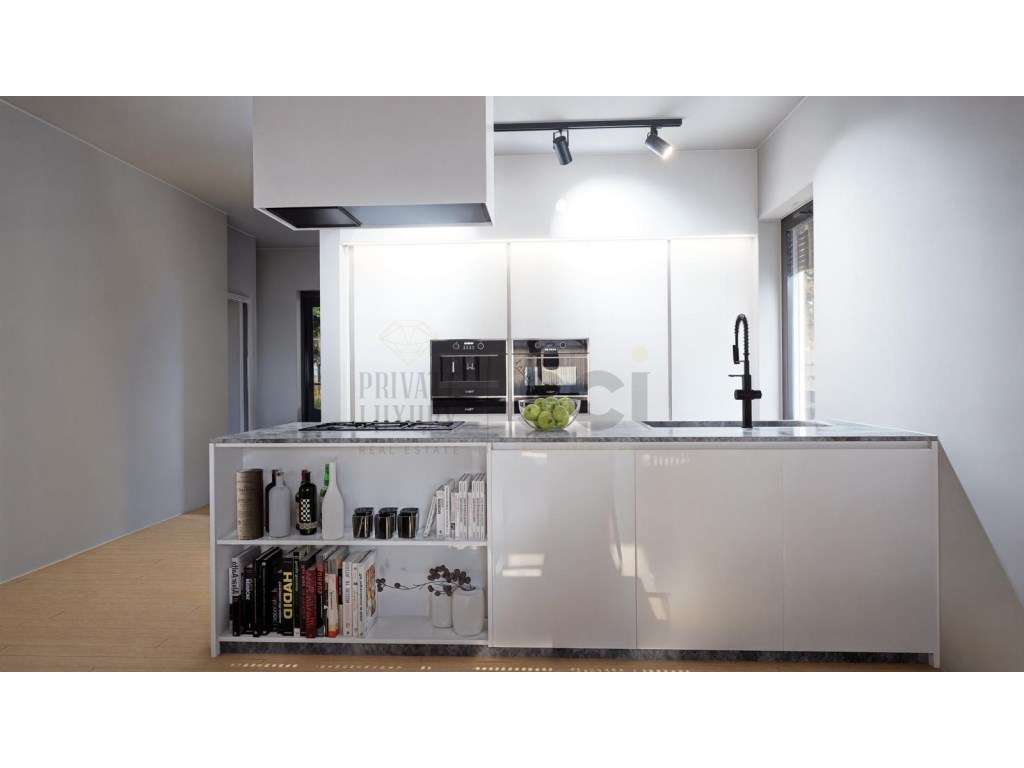 Moradia T4 na Charneca de Caparica Cave e Piscina - Grande imagem: 5/20