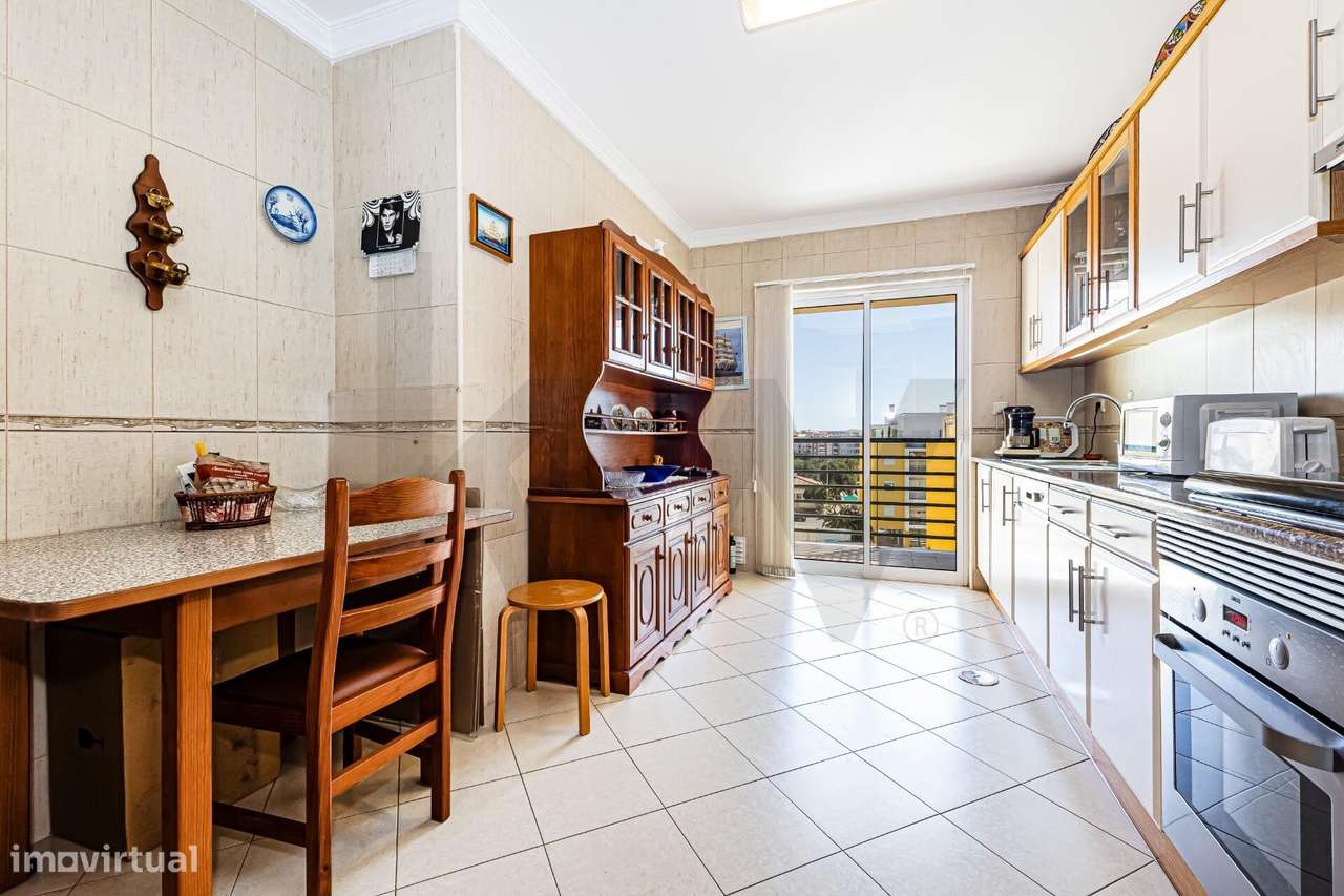 Apartamento T2 com vista-mar em Armação de Pêra. Com excelentes áreas - Grande imagem: 4/24