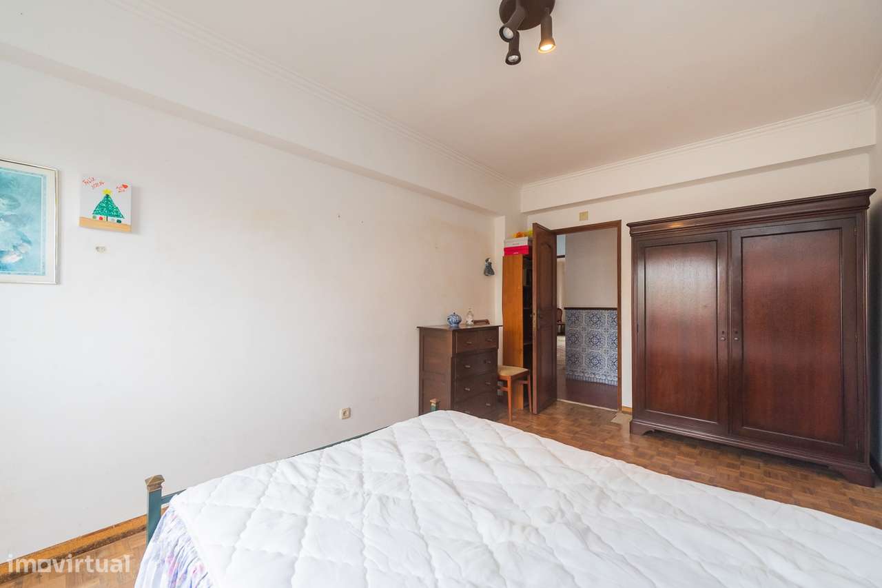 Apartamento T3 Venda em Massamá e Monte Abraão,Sintra-24