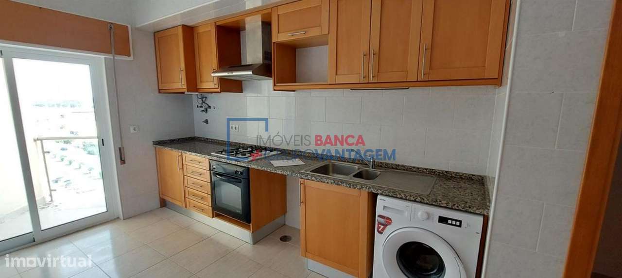 Apartamento T2 a 2 minutos da Estação de Comboios da Azambuja - Grande imagem: 5/6