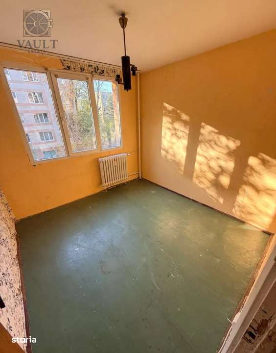 Apartament 3 camere Drumul Taberei-Boxa la subsol - Imagine principală: 1/10