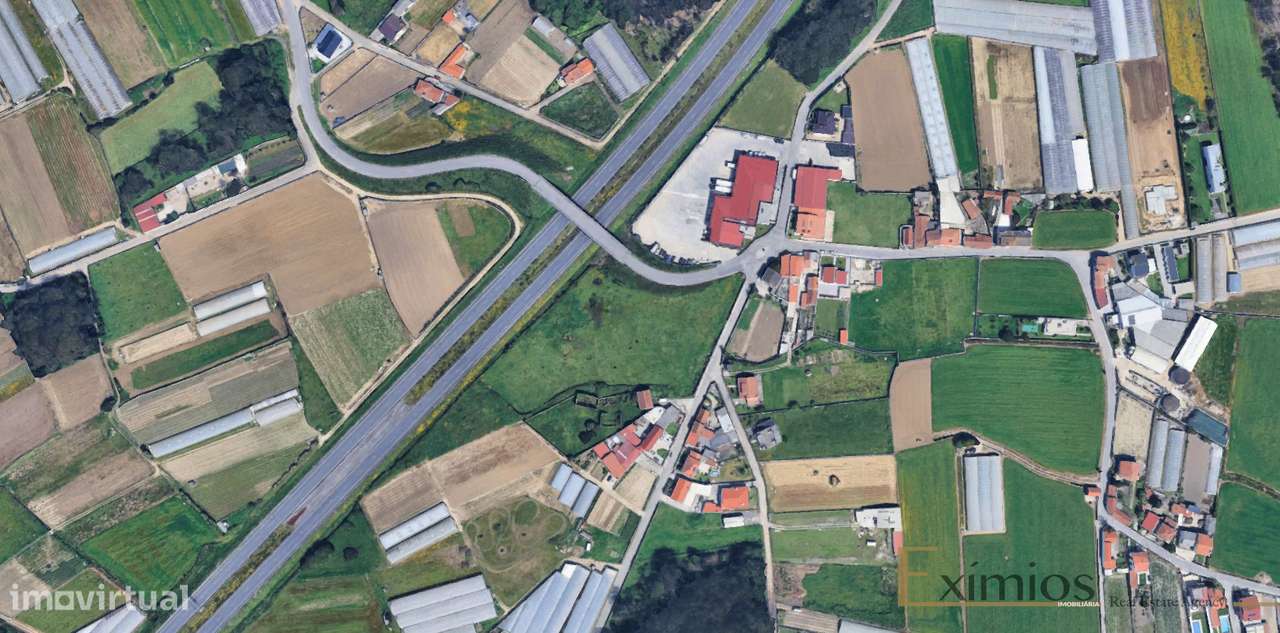 Terreno com uma área total de 8853 m2, em Terroso, Póvoa de Varzim. - Grande imagem: 3/4