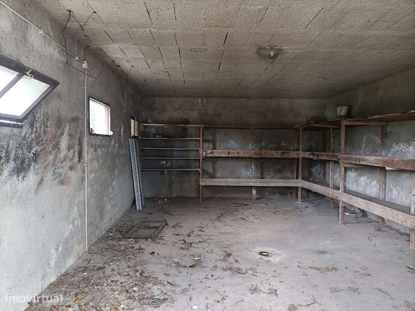 Moradia M3 com 872 m2 de terreno, Orelhudo, Cernache, Coimbra-10