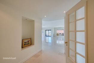 Para arrendar | Apartamento T3+1 com Vista Mar | Cascais - Grande imagem: 5/36