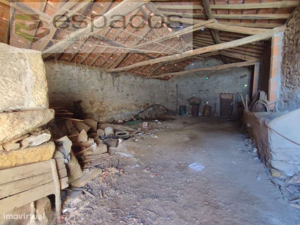 Arrumo agrícola com quintal - Grande imagem: 2/11