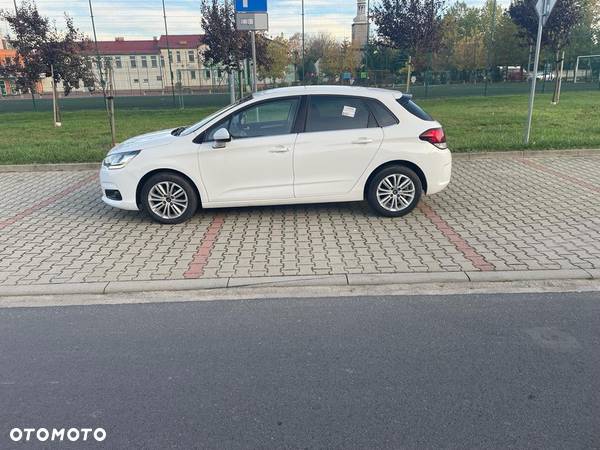 Citroën C4 1.2 PureTech MoreLife - 12