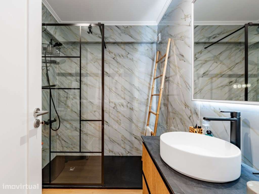 Apartamento T1 de Luxo na Guia - Condomínio Fechado com Vista Mar-36