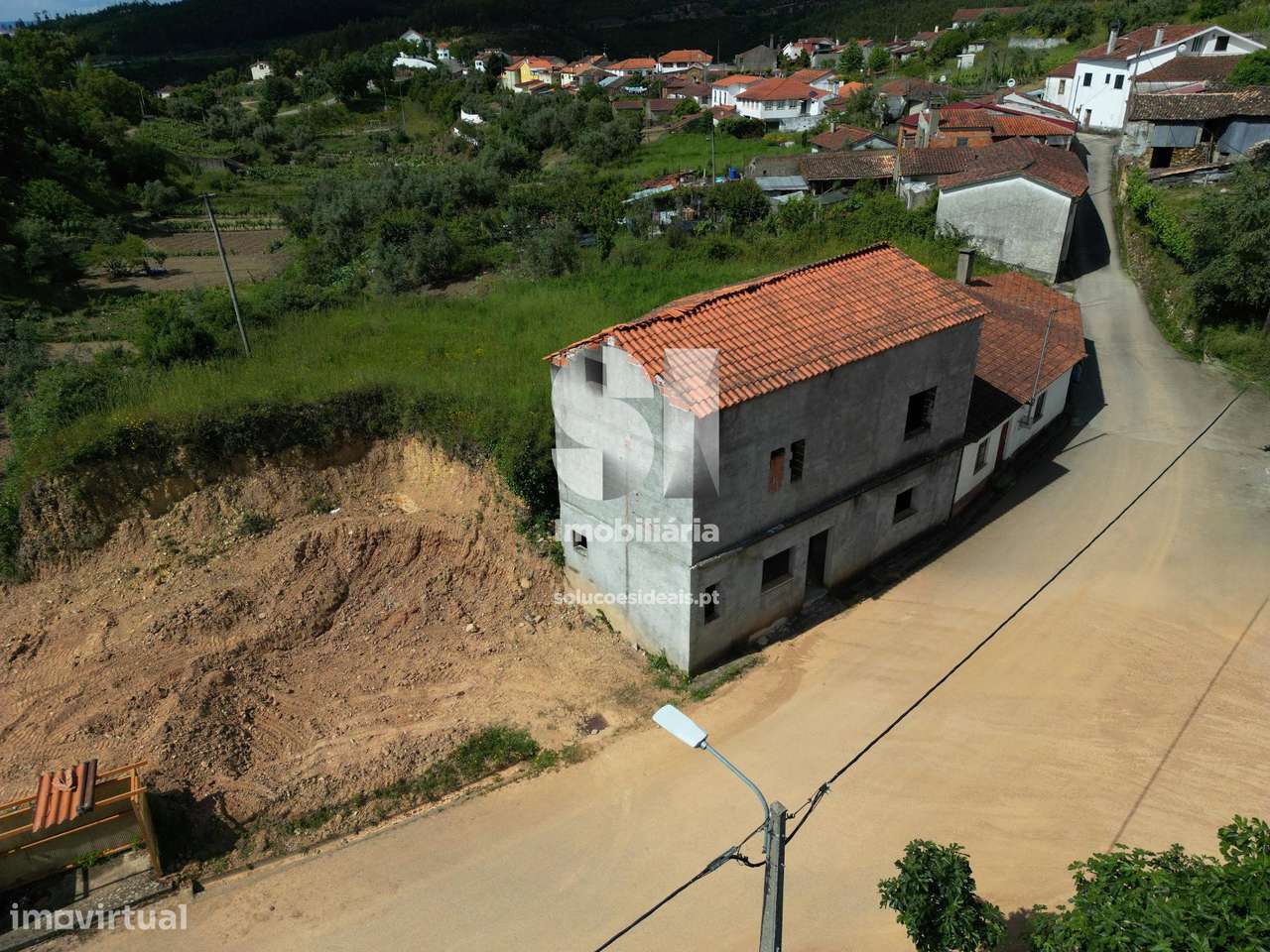 Moradia Isolada T2 na Moura Morta - Grande imagem: 4/18