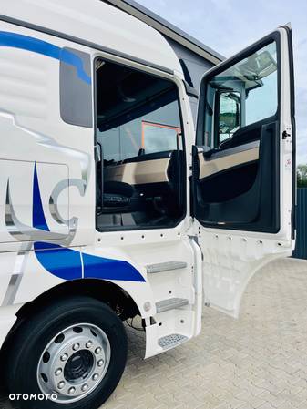 MAN TGX 26.420 E6 skrzynia /// skrzyniowy /// kontener /// izoterma // BDF /// 6x2 /// świeży z Niemiec - 25