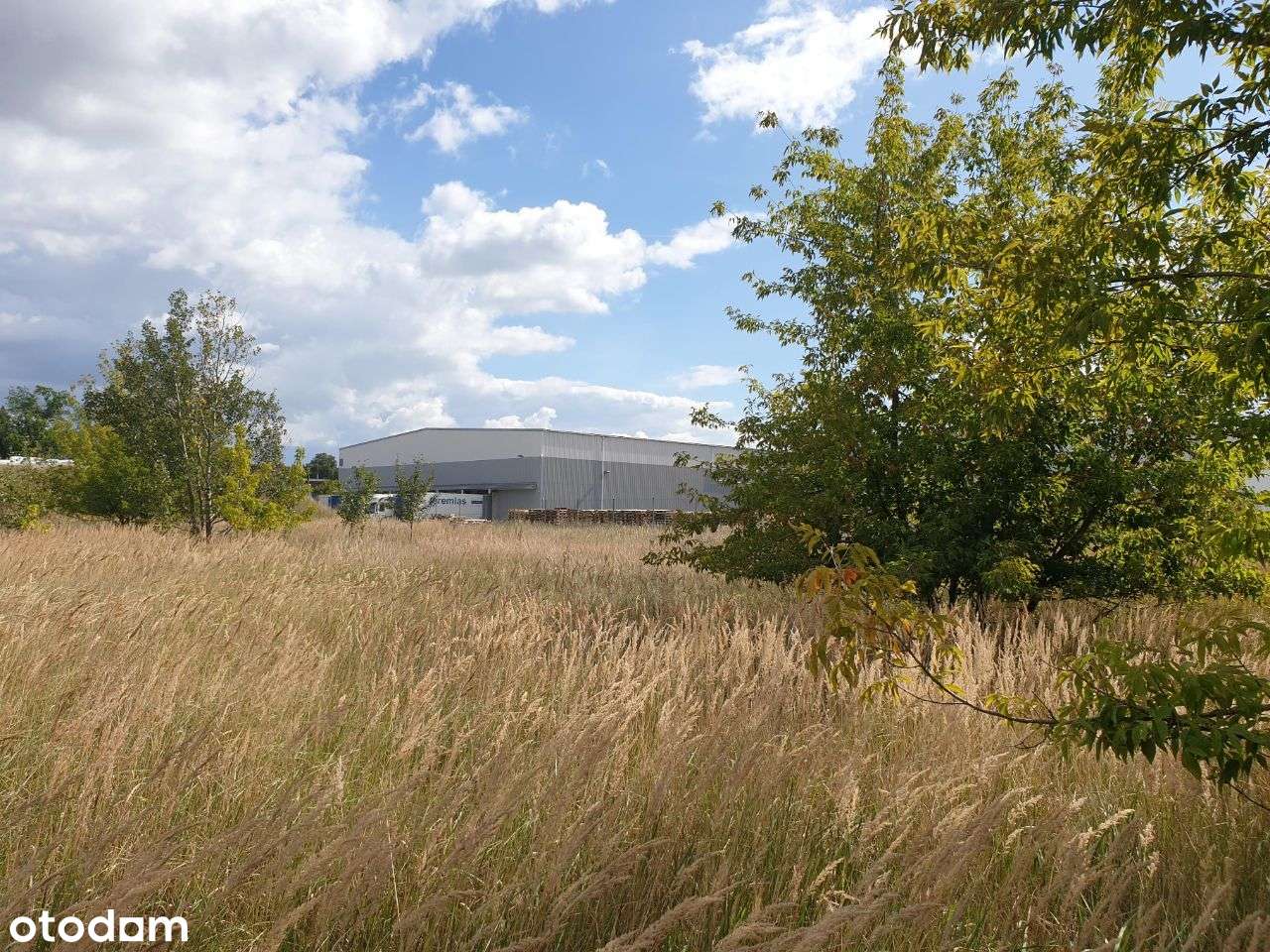 Zabudowa wielorodzinna + usługi _ MPZP "4MW/U"-11