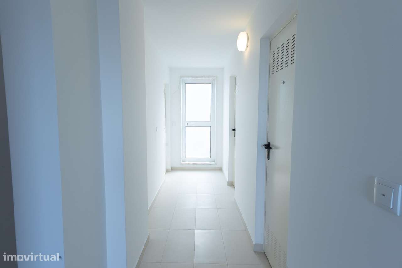 Apartamento T3 na Praceta Vale de Gatos, Amora-32