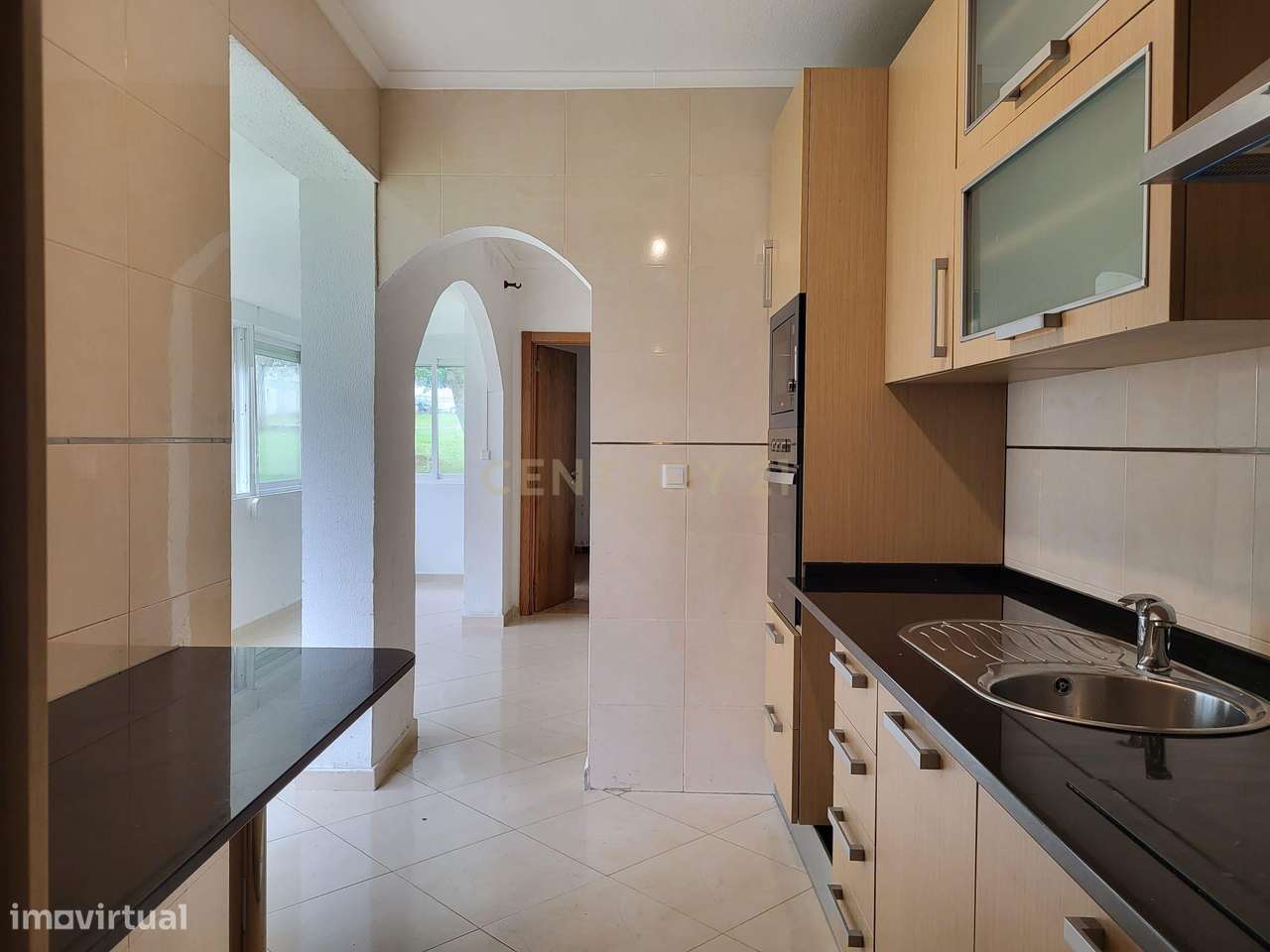 MASSAMÁ-VENDE-SE T2  (3 ASSOALHADAS) - Grande imagem: 4/19