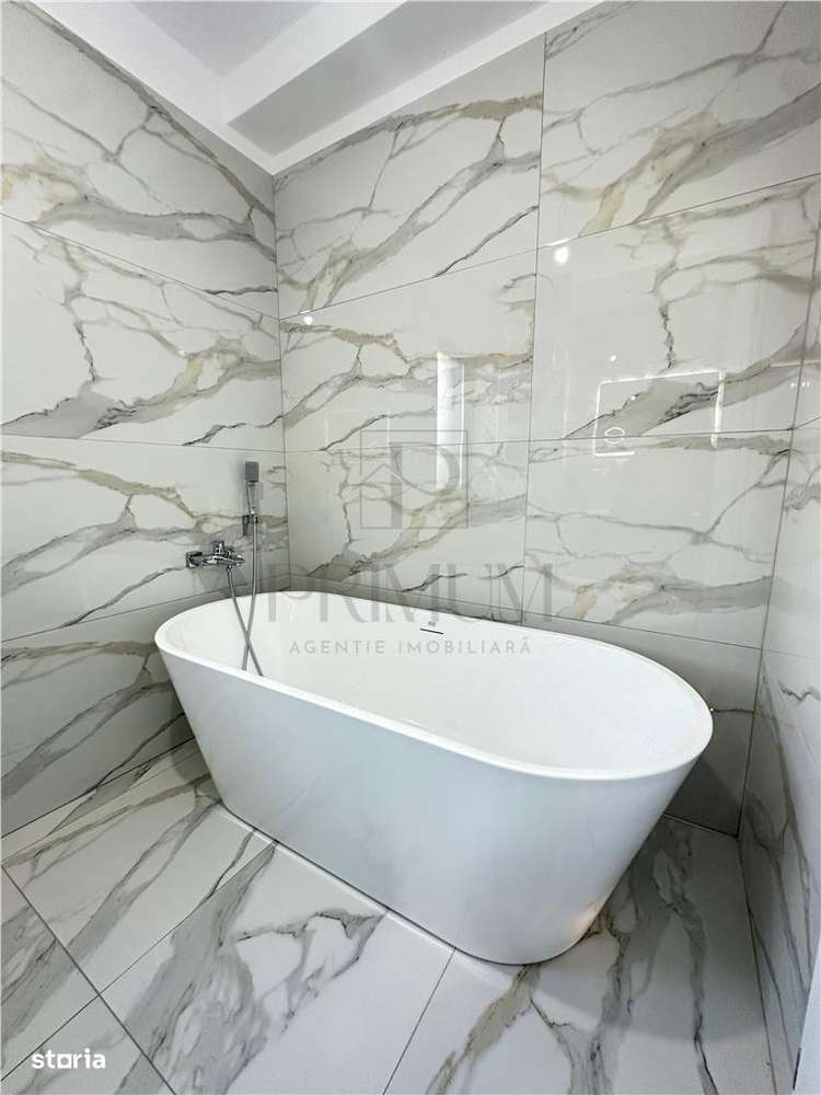 GIROC IQ - Duplex despartit -  5 Camere - 3 Bai - Teren generos - Fini - Imagine principală: 5/16