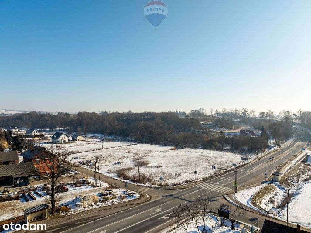 Działka usługowa z wz przy S7-12