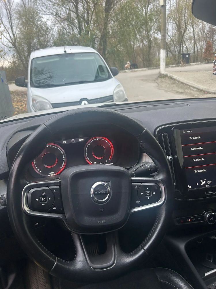 Volvo XC40 D3 Momentum 2019