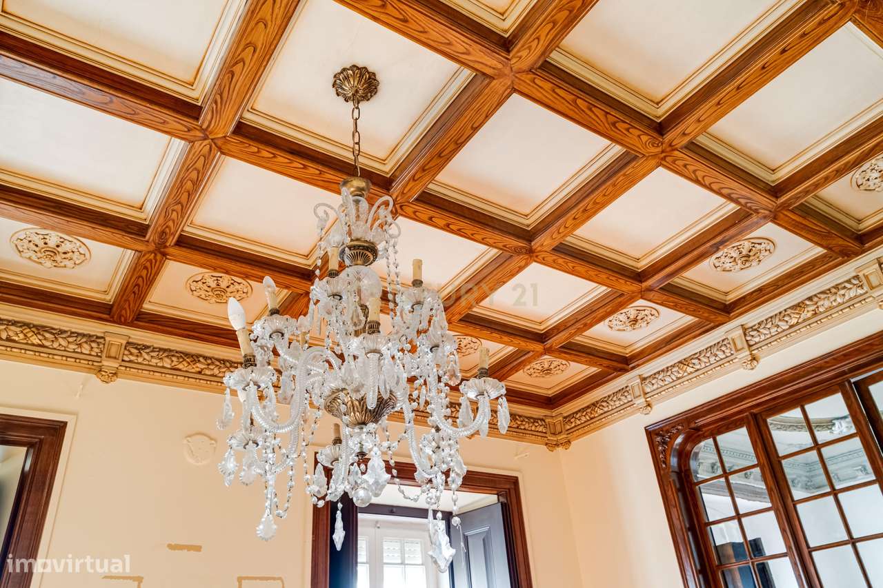 "Exclusiva Moradia Senhorial no Coração Histórico de Évora."-29