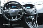 Ford Focus - 25