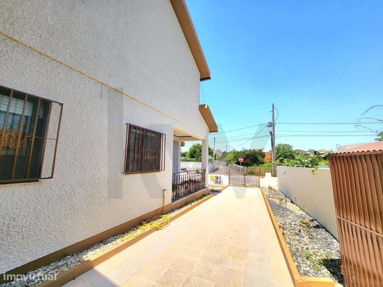 Moradia T3 Isolada com Terreno em Cacia-Aveiro. - Grande imagem: 5/49