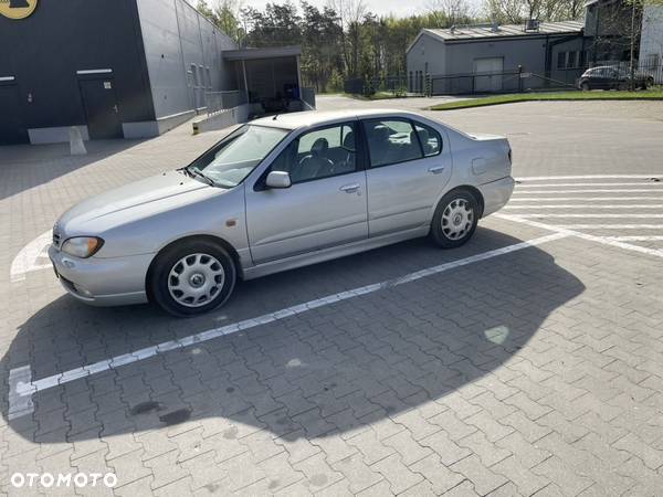 Nissan Primera 2.0 Elegance CVT - 7