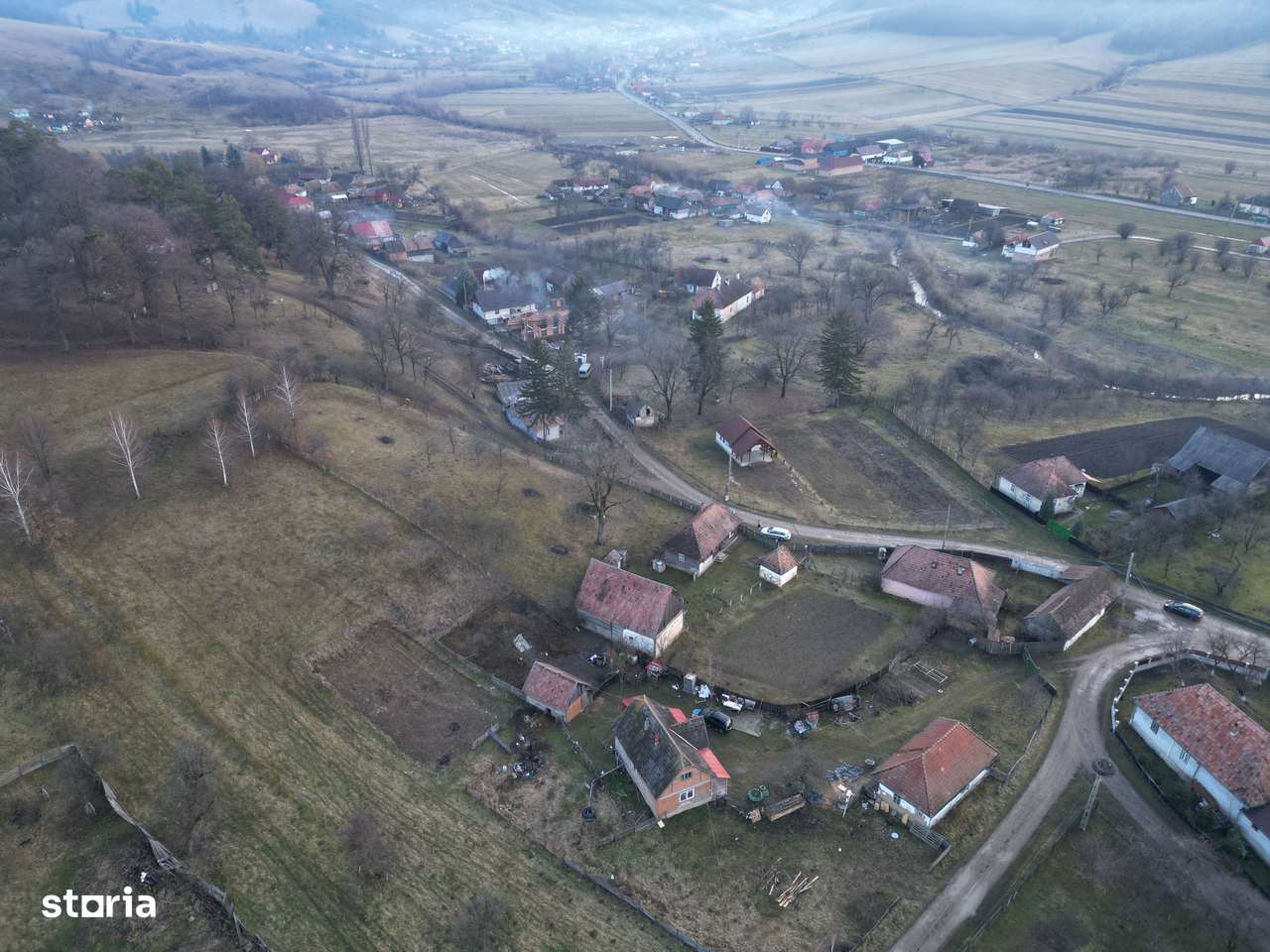 Casă 3 camere 65 mp + teren 3.134 mp Boroșneu Mic-11