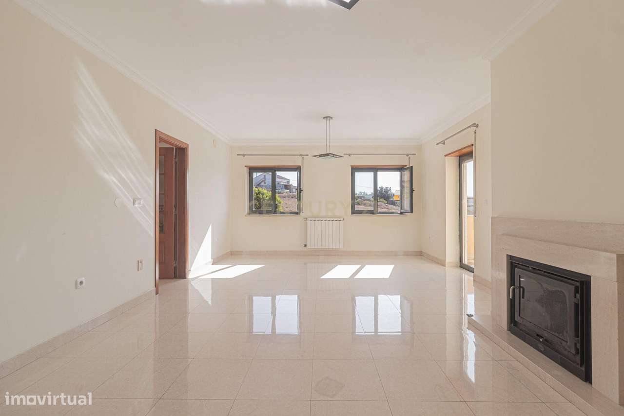 Apartamento T2 em Mafra — Luminoso, Espaçoso e Pronto a Viver-5