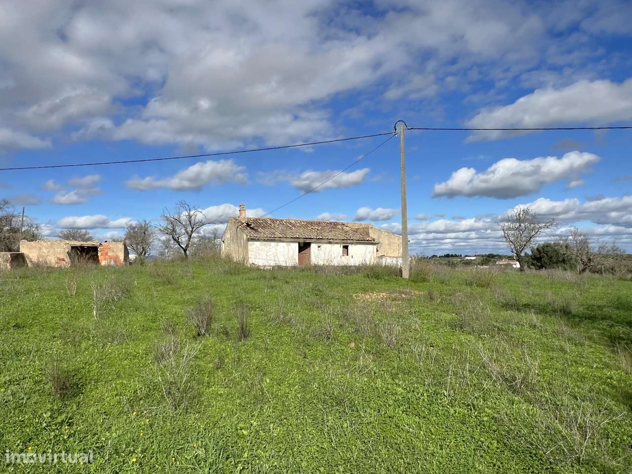 Quinta com ruína com uma área total de 16.970m2 e projeto aprovado par - Grande imagem: 4/20