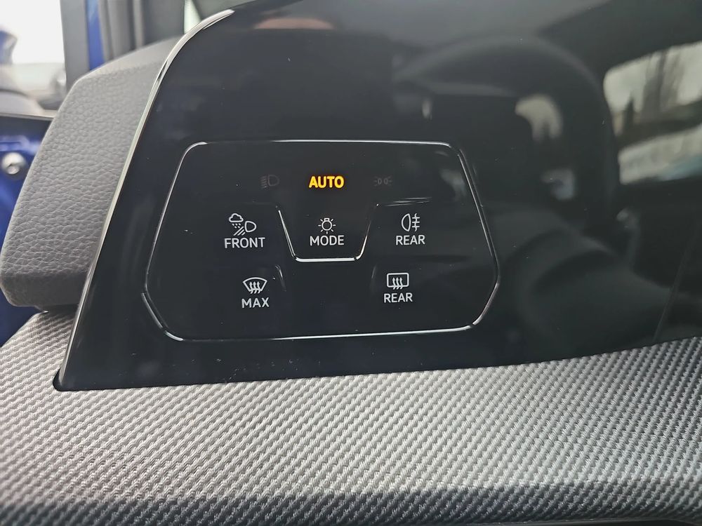 REZERWACJA FV23%, R-Line 1.5 eTSI mHEV 150KM, Salon Polska, ASO, 1 wł.