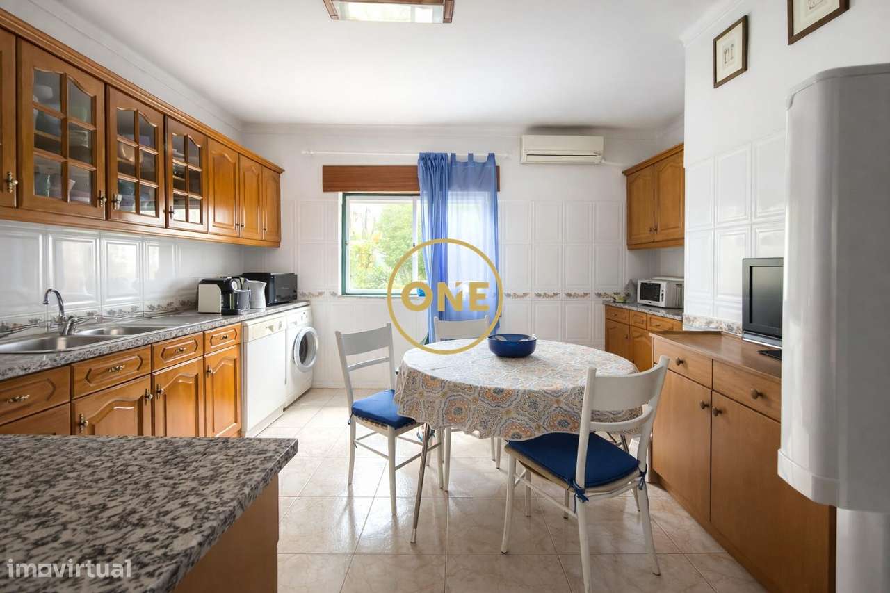 Apartamento T3 com Excelente Luminosidade em Abrantes – Santarém - Grande imagem: 4/9