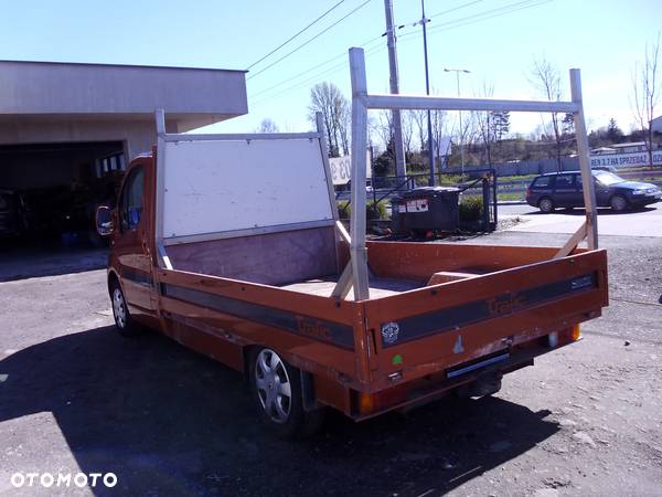 Renault trafic - 13