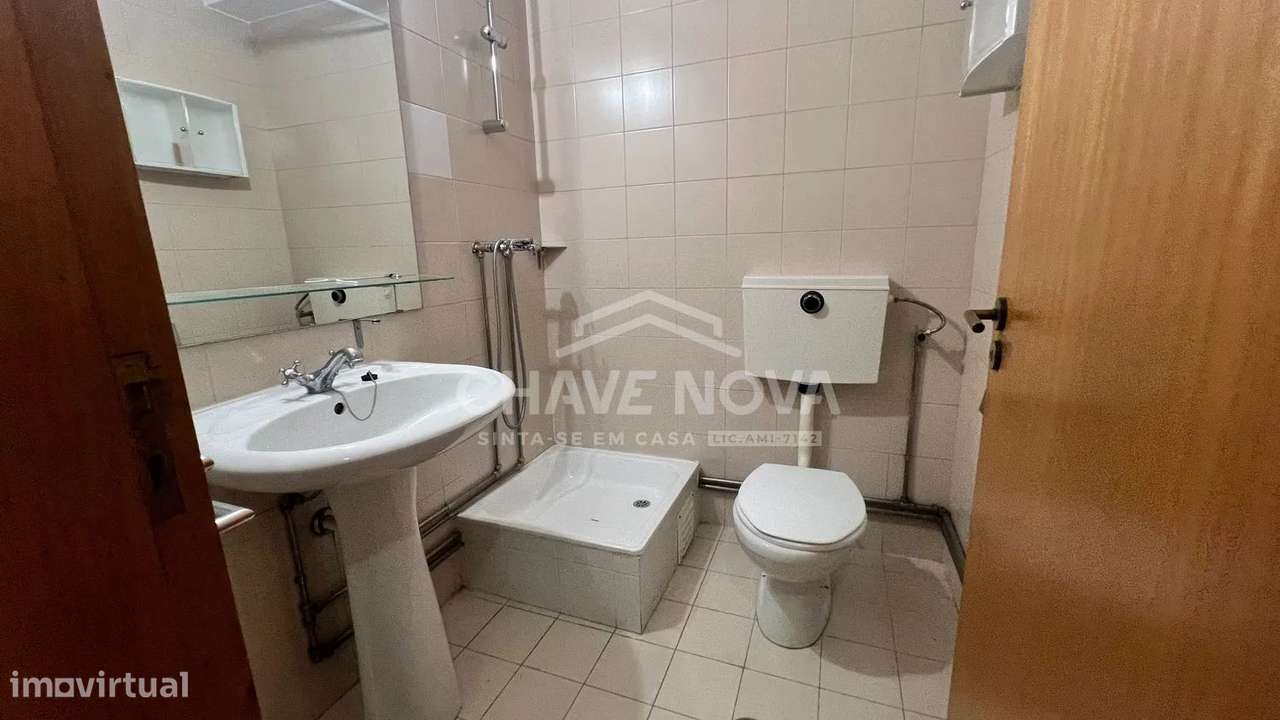 Apartamento T3 - Constituição - Porto-9