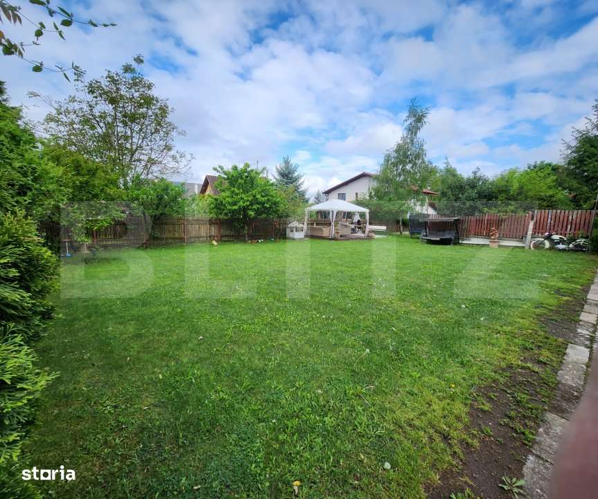 Casa  la Platoul Cornesti cu 12 camere cu Piscina Interioara - Imagine principală: 3/16