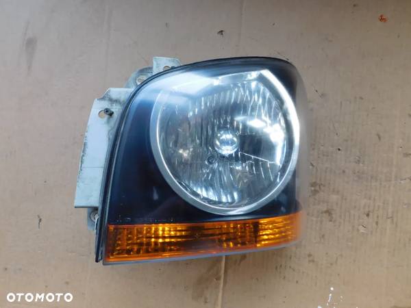 Lampa Przód Lewa KIA K2700 - 1