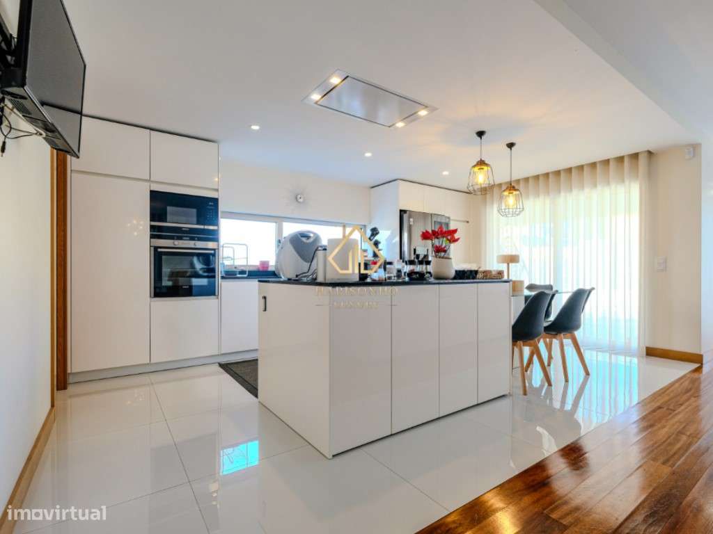 Moradia T4+2 c/ Piscina | Valbom | Gondomar - Grande imagem: 4/28