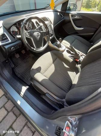 Opel Astra 1.4 Turbo Sports Tourer - 9