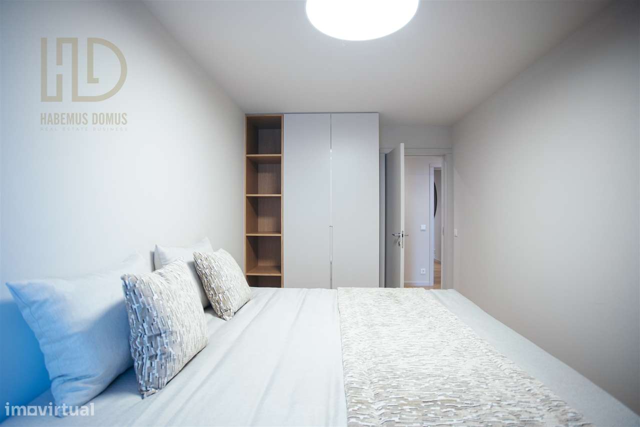Apartamento T4 nos Jardins da Arrábida-21