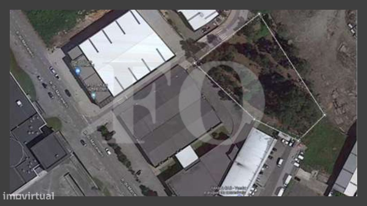 Terreno para construção em zona privilegiada de Paços de Ferreira - Grande imagem: 1/20