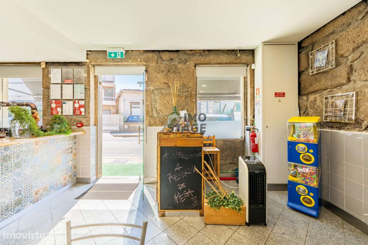 Oportunidade Única – Restaurante Totalmente Equipado e Pronto a Funcio-10