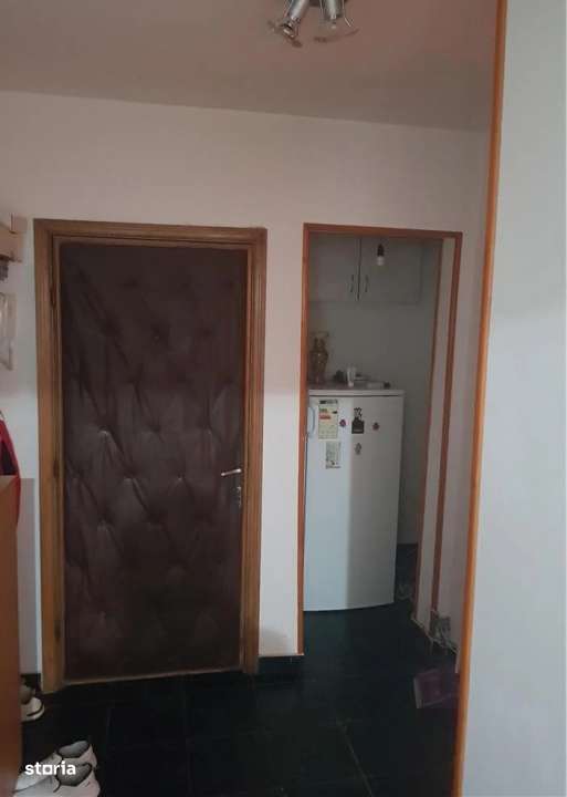 APARTAMENT 4 CAMERE - PARTER , CENTRALA GAZ-3