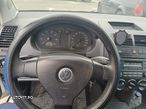 Volkswagen Polo 1.4 Attractive - 11