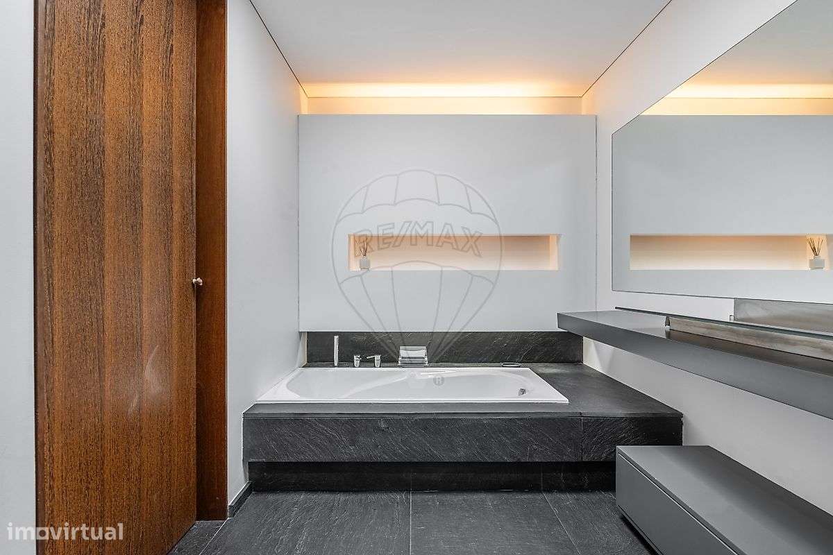 Moradia T4 para venda-34