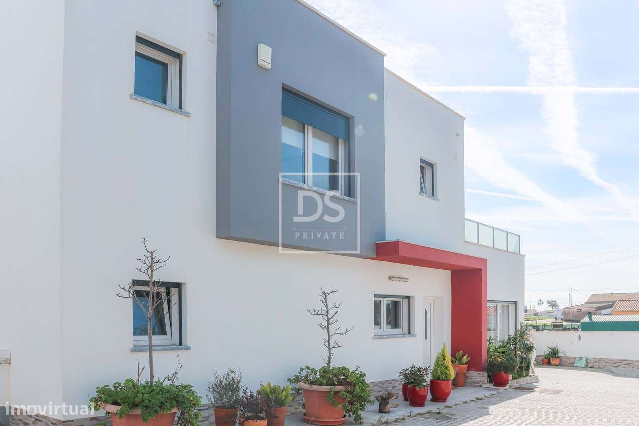 Moradia Moderna  T3 em Condomínio  - Próxima da Praia de Santa Cruz-26