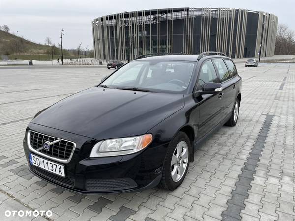 Volvo V70 2.0 Kinetic - 1