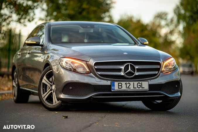 Mercedes-Benz E 220 d T 9G-TRONIC Avantgarde - 1