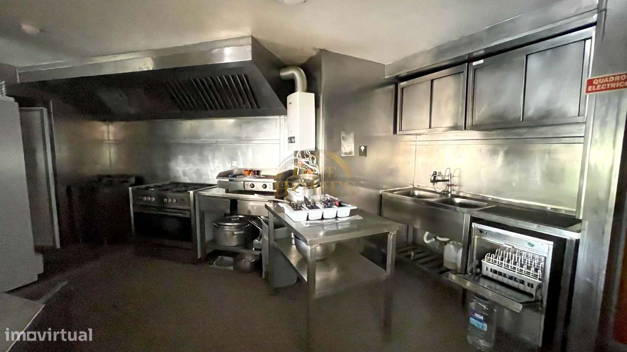 Espaço Comercial em Algés.-18