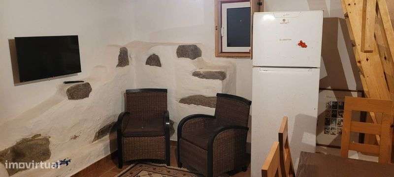 T1 com mesanine e kitchet - Grande imagem: 4/4