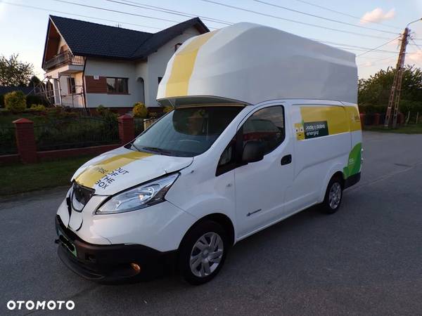 Nissan NV200-e - 1