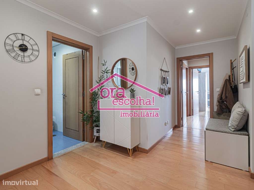 Apartamento T2 recente com 100 m2, Suíte e Parqueamento em Paio Pires!-6